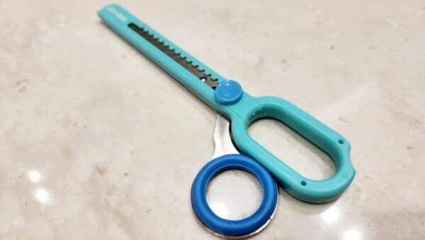 Follicular Unit Extraction (FUE) vs. Strip Harvesting (FUT) — How Often Do I Recommend FUE?